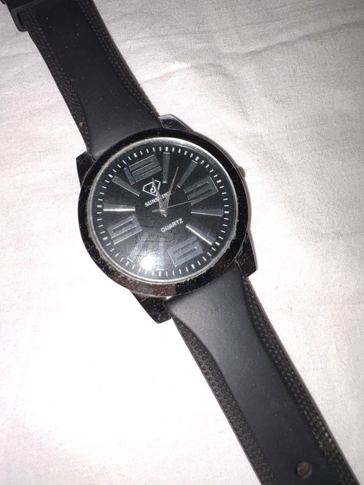Stylish Black Watch