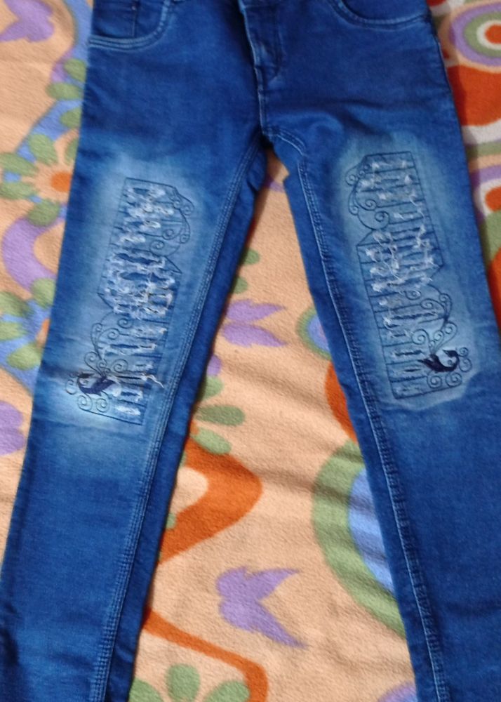 Compertable Blue Jeans