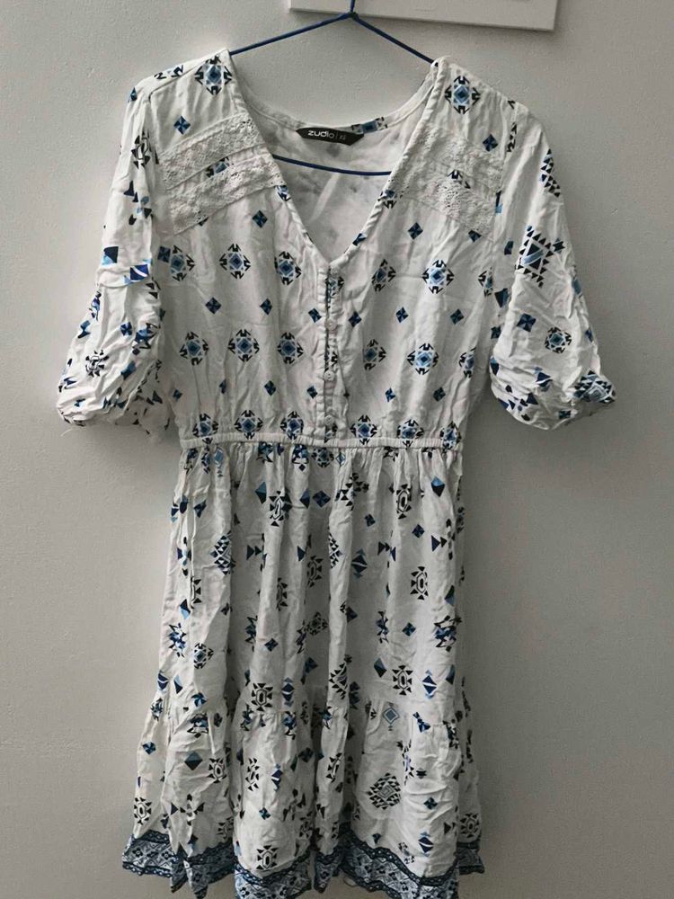 Cute White &amp; Blue Print Dress