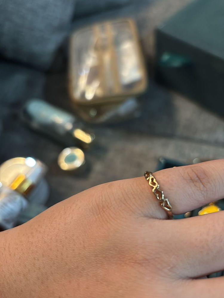 Mini Hearts Ring