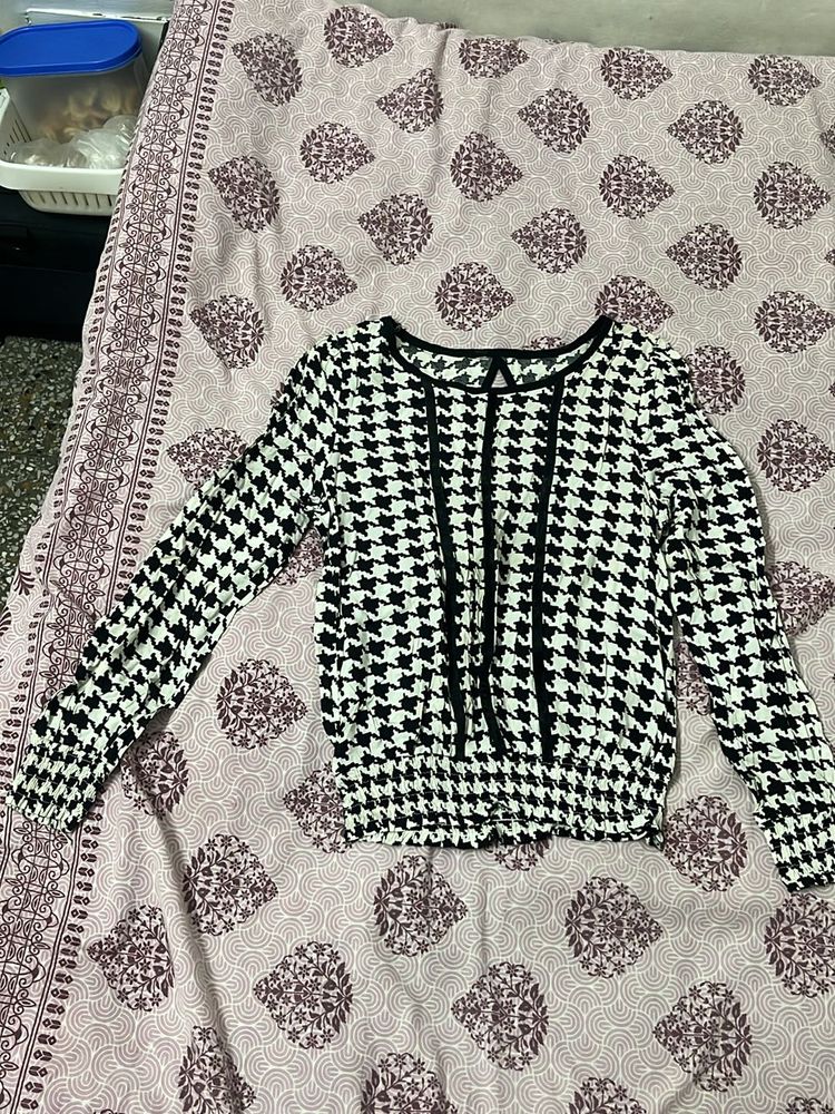 Crop Top For Sale