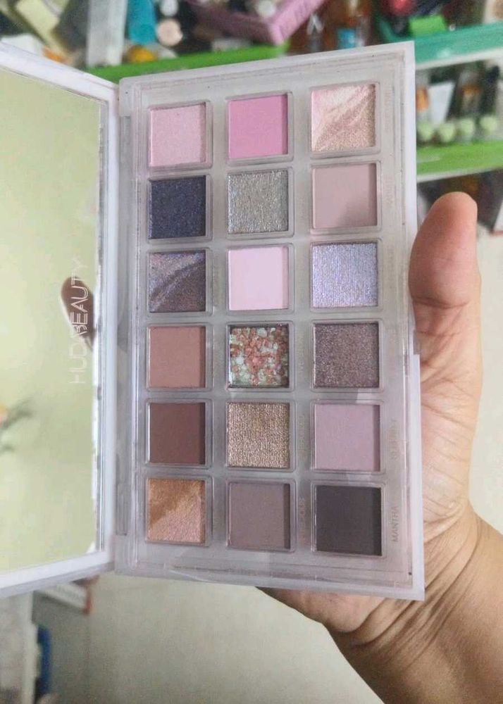 Huda Beauty Rose Quartz Palette Authentic