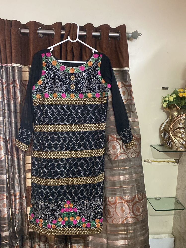 Beautiful Pakistani Dress😘