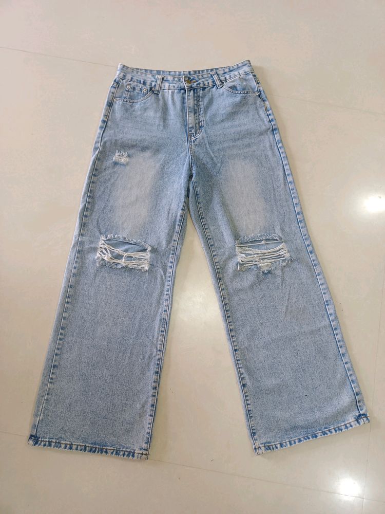 URBANIC RIPPED WIDE LEG JEANS