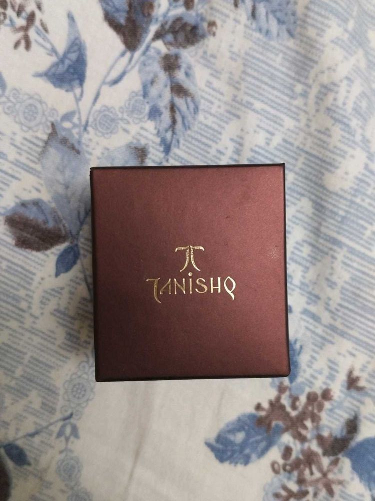Tanishq Jewellery Box