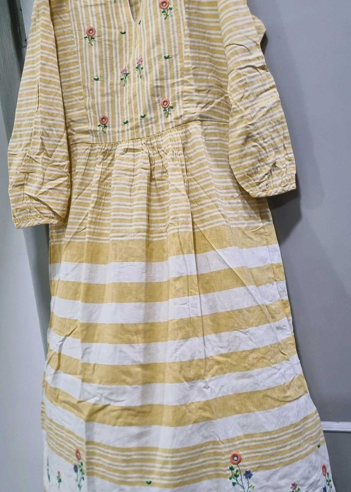 Floral Embroidered Striped Dress
