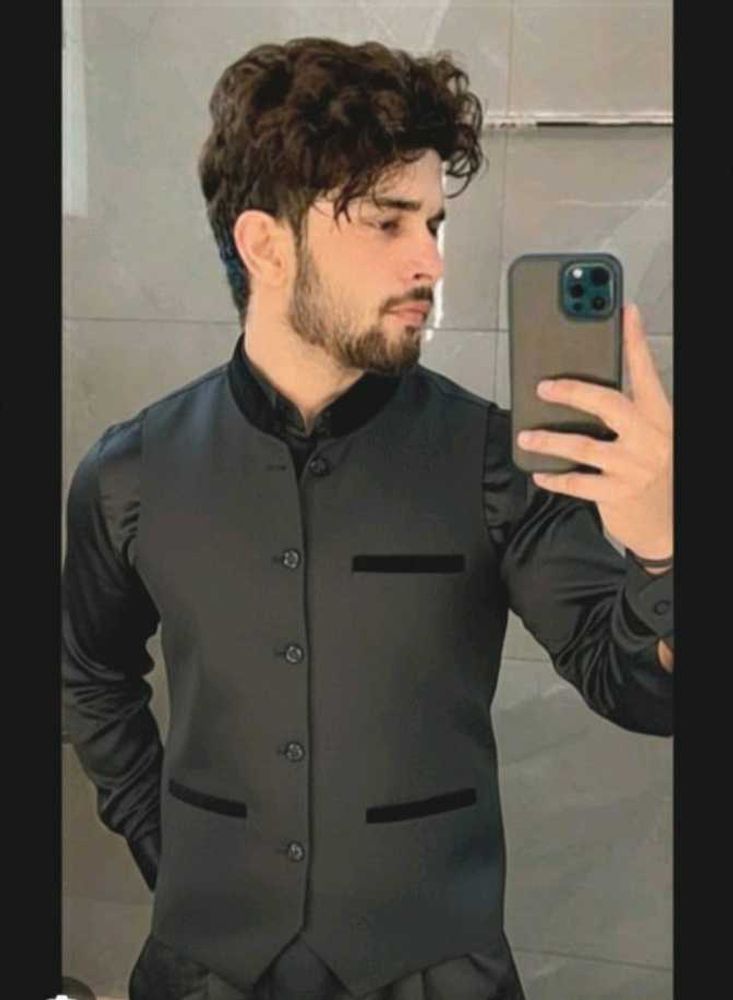 Stylish Men's Waistcoat