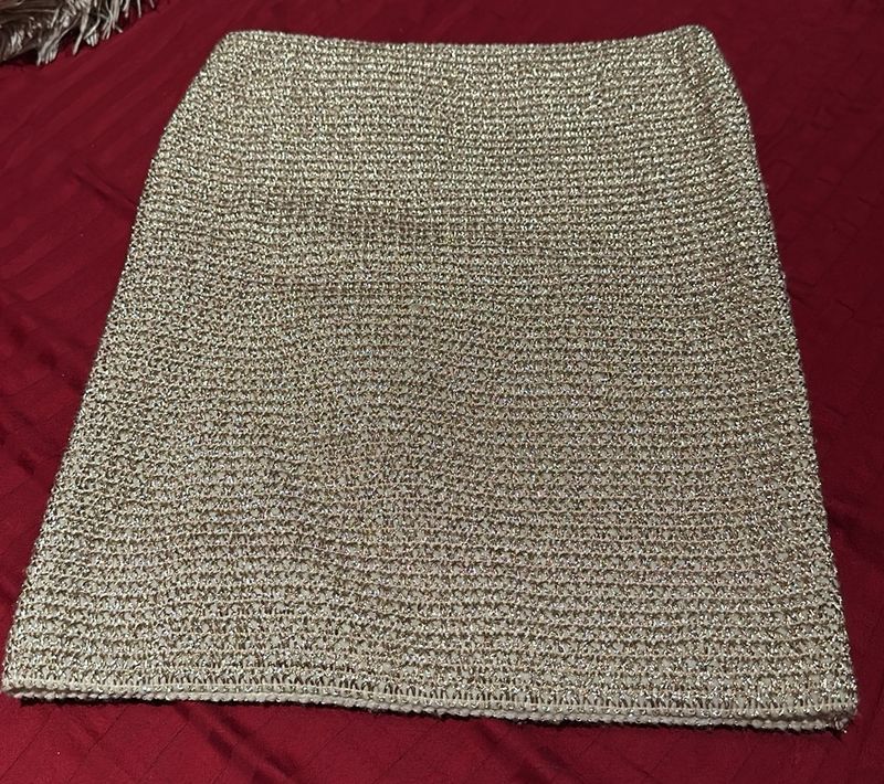 shiny gold pencil skirt