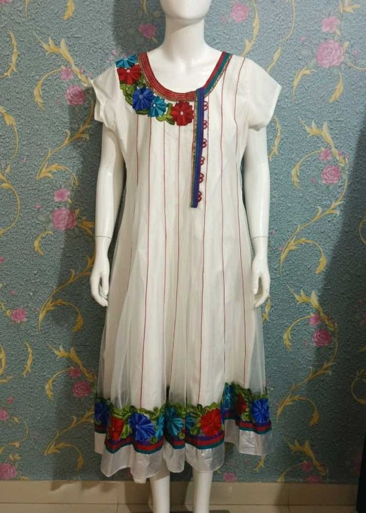 Pretty White Anarkali Suit 😍