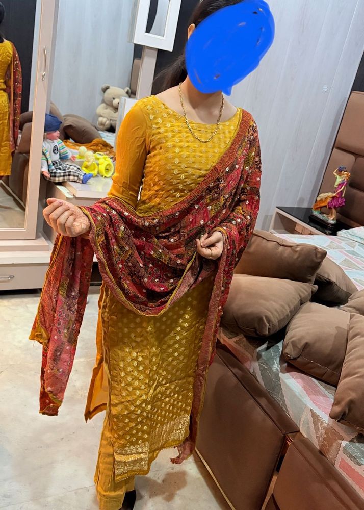 Elegant Yellow Party Suit💛💕🦋