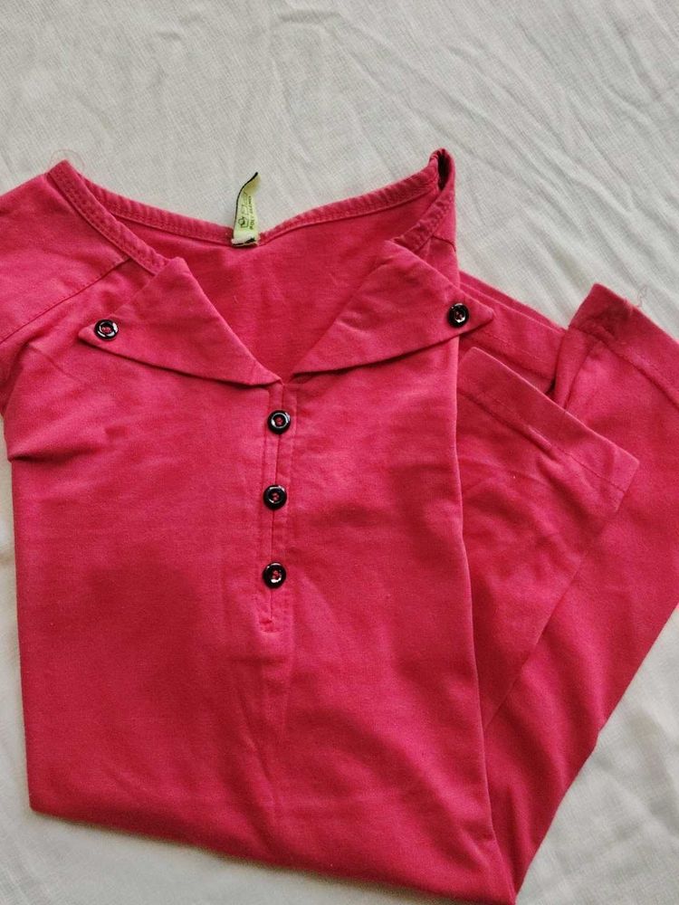 Red top for Christmas 🌲Cute Pink Button-Down To