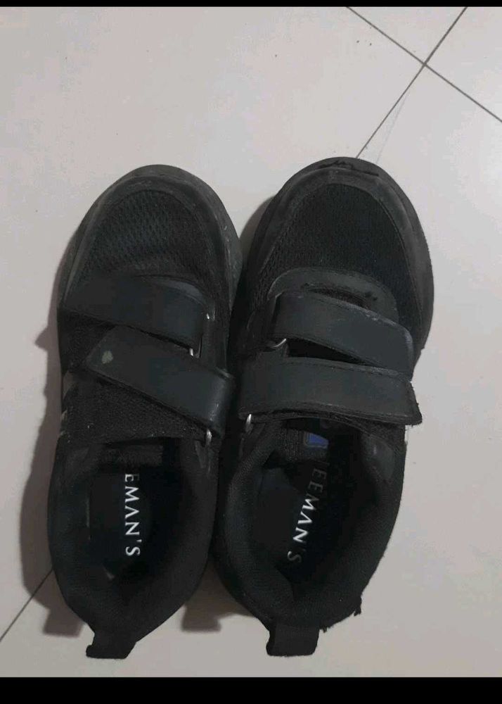 Black Freeman's Sneakers