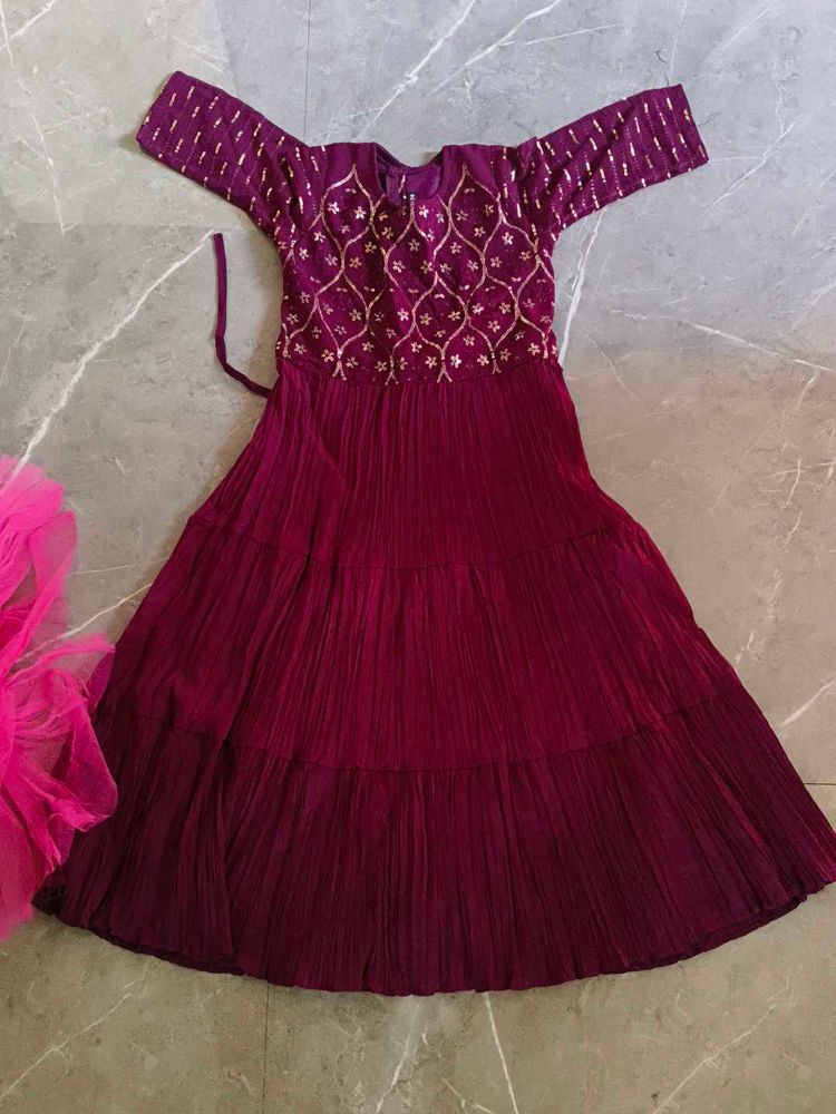 6 pcs Elegan Girl Dresses