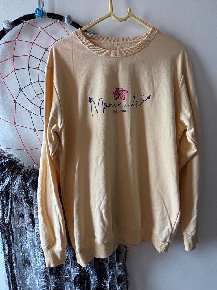 Moments Graphic Sweatshirt