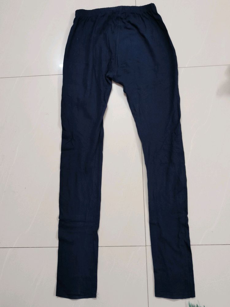 leggings drak blue colour very good condition