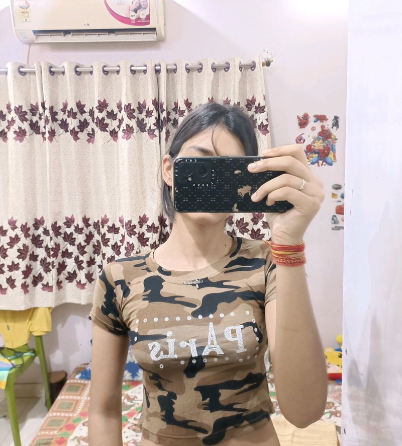 Women&#39;s Cute Printed Top