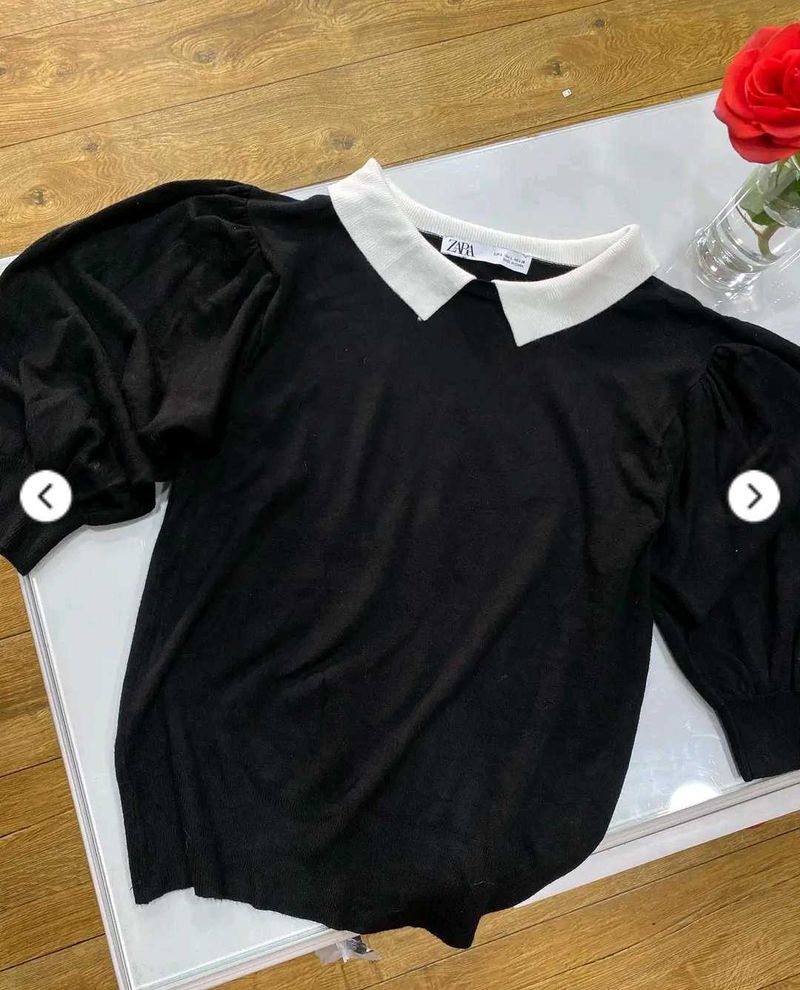 Zara Sweater with White Collar 🖤