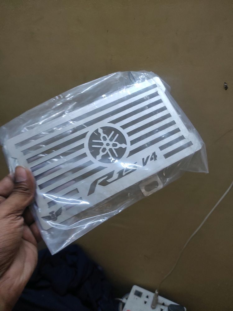 Yamaha R15 V4 Radiator Guard Stainless Steel