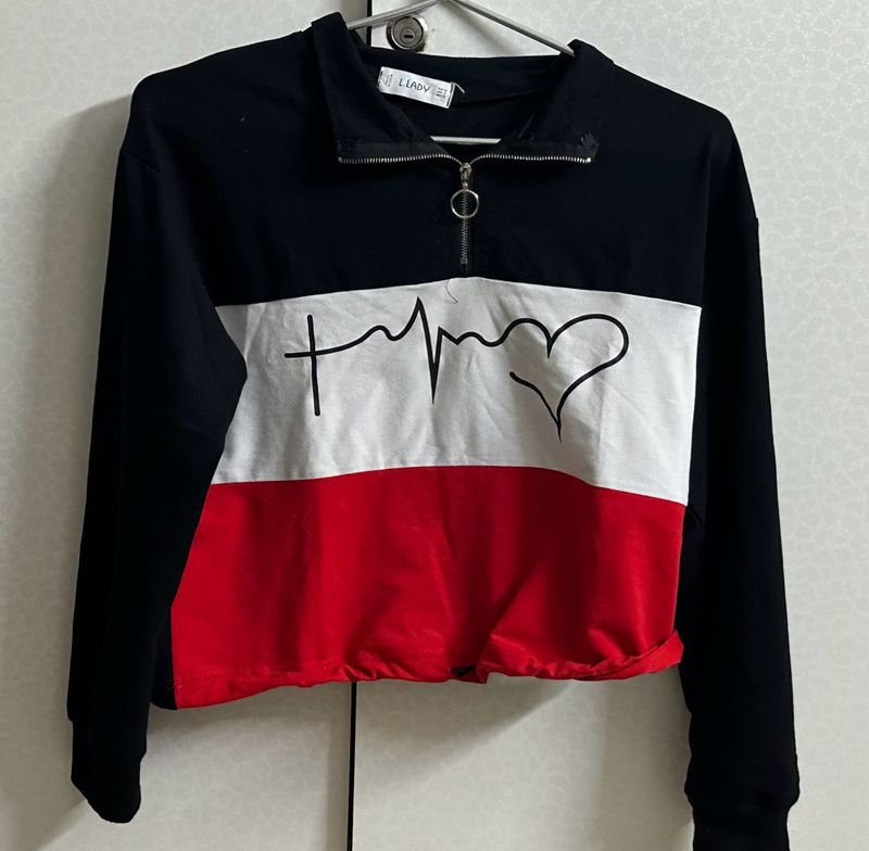 Women’s Lifeline Tee for winters