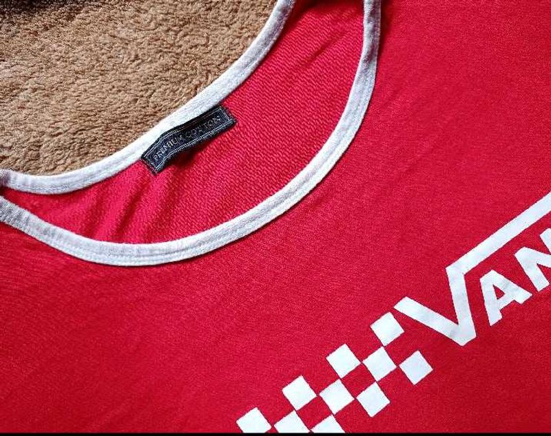 Red Tee