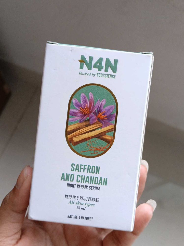 N4N Saffron &amp; Chandan Night Repair Serum
