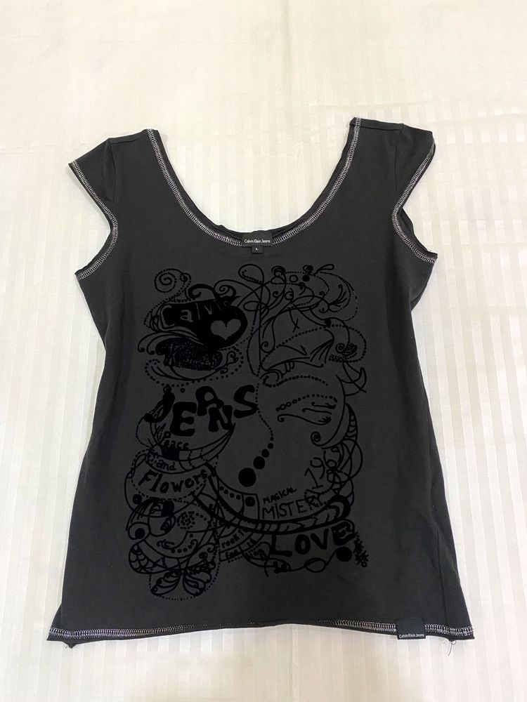 Calvin Klien Sleeveless Top Bust 32/34/36