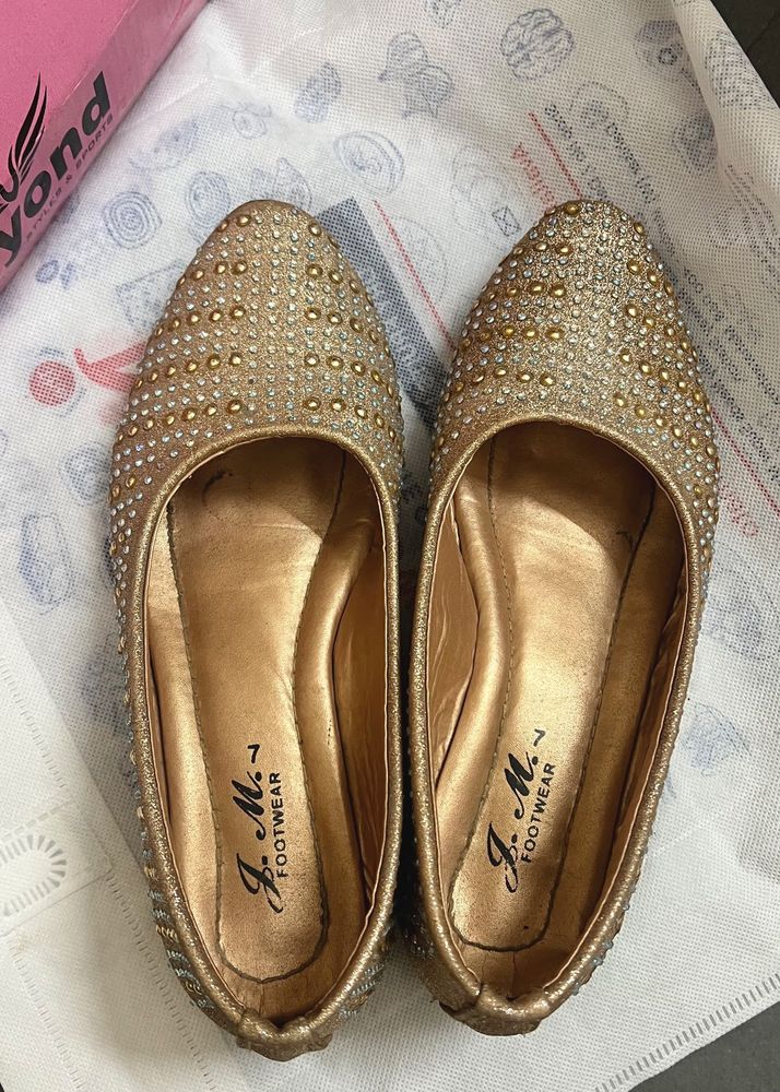 GliterGolden Embellished Ballerinas soft size 39