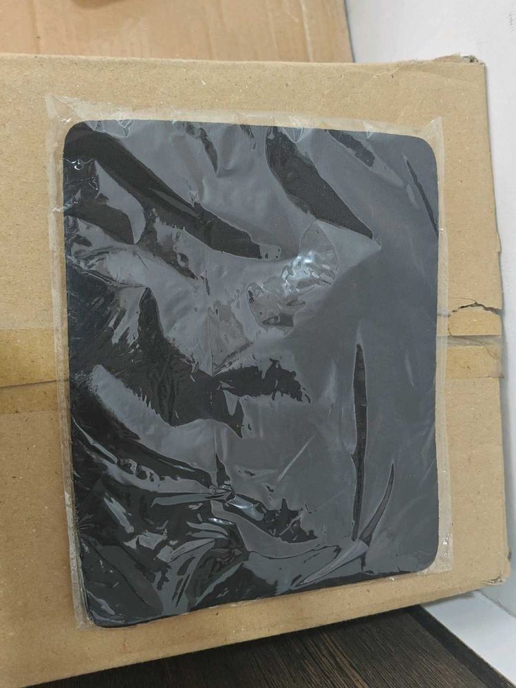 Black Mouse Pad