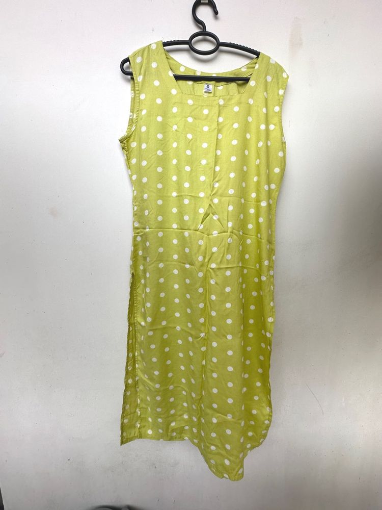 Long Polka Dot kurta .