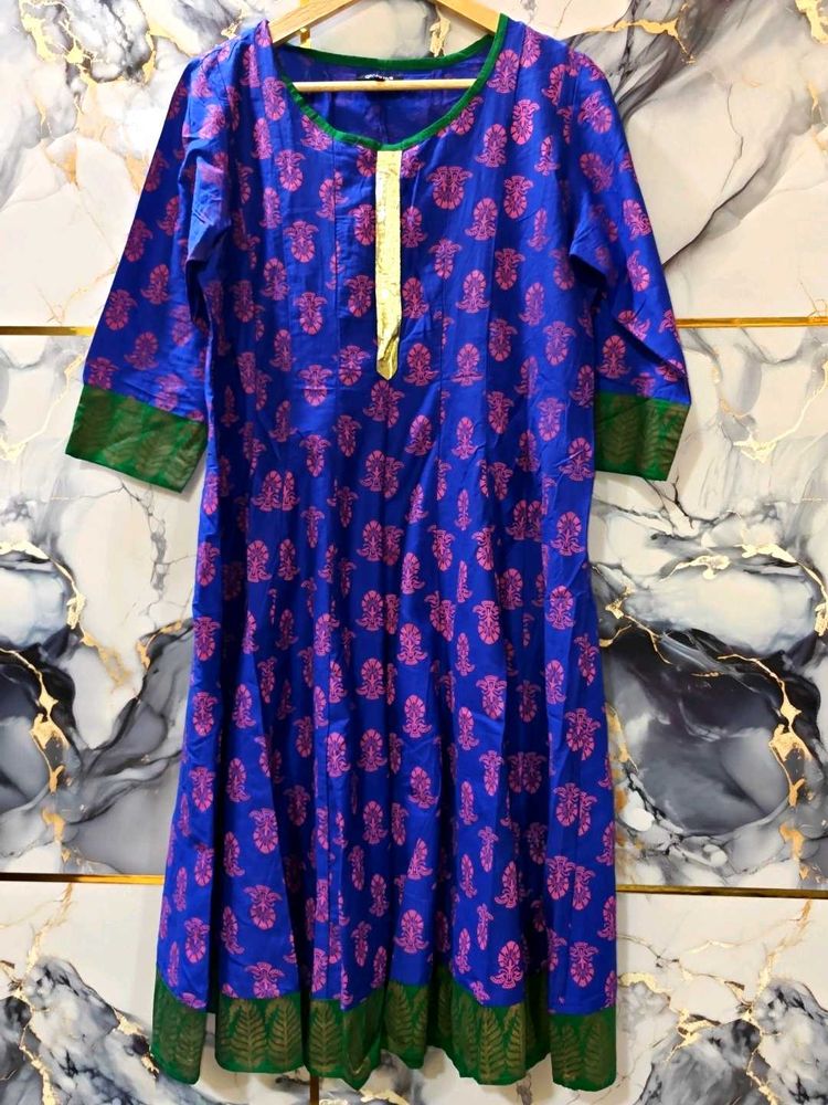 GLOBUS Blue Printed Kurta