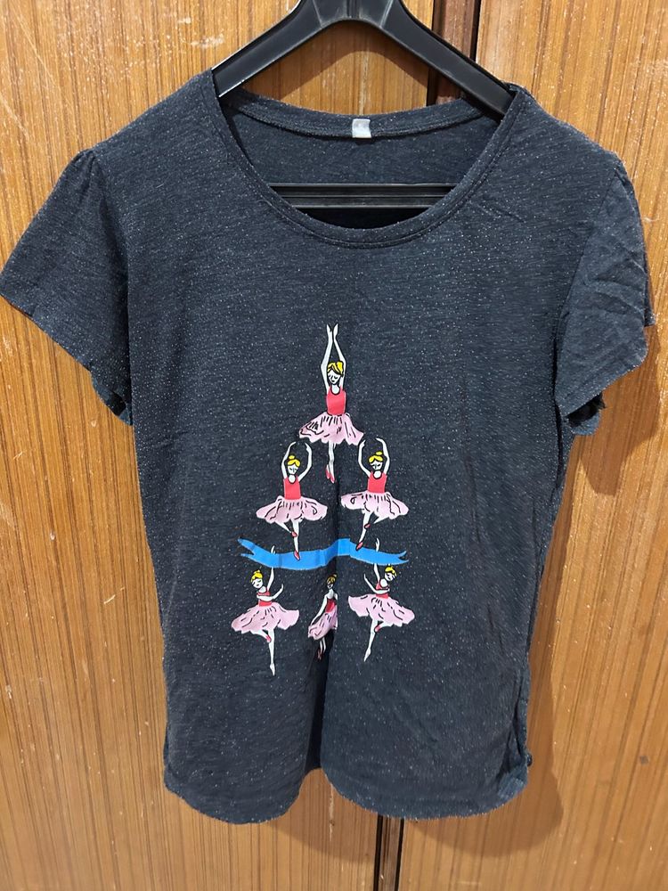 Gray Ballet Dancer Graphic Tee
