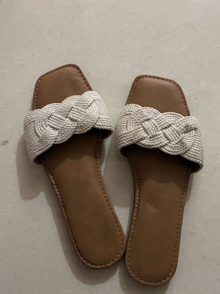 Braided Strap Slides(no coins)