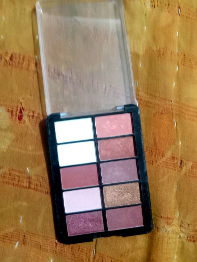 Eye Shadow Plate