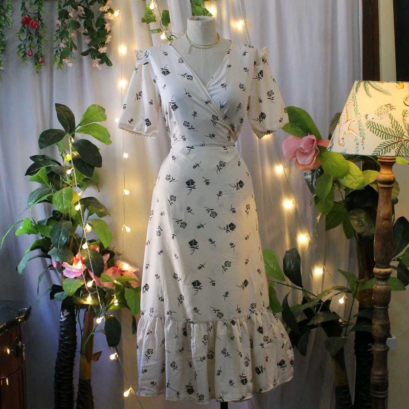 Floral Wrap Midi Dress