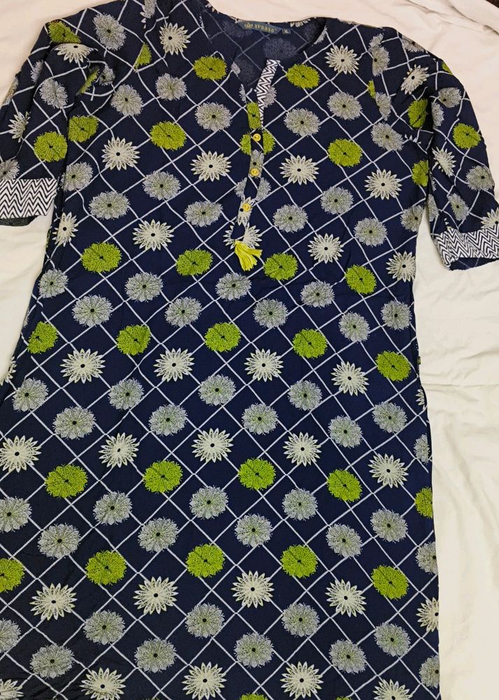 Avaasa Multi Kurta