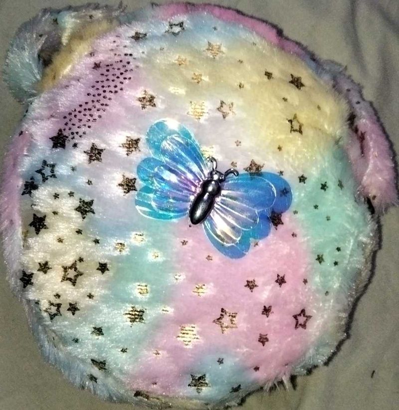 CUTE BABYGIRL SELING BAG