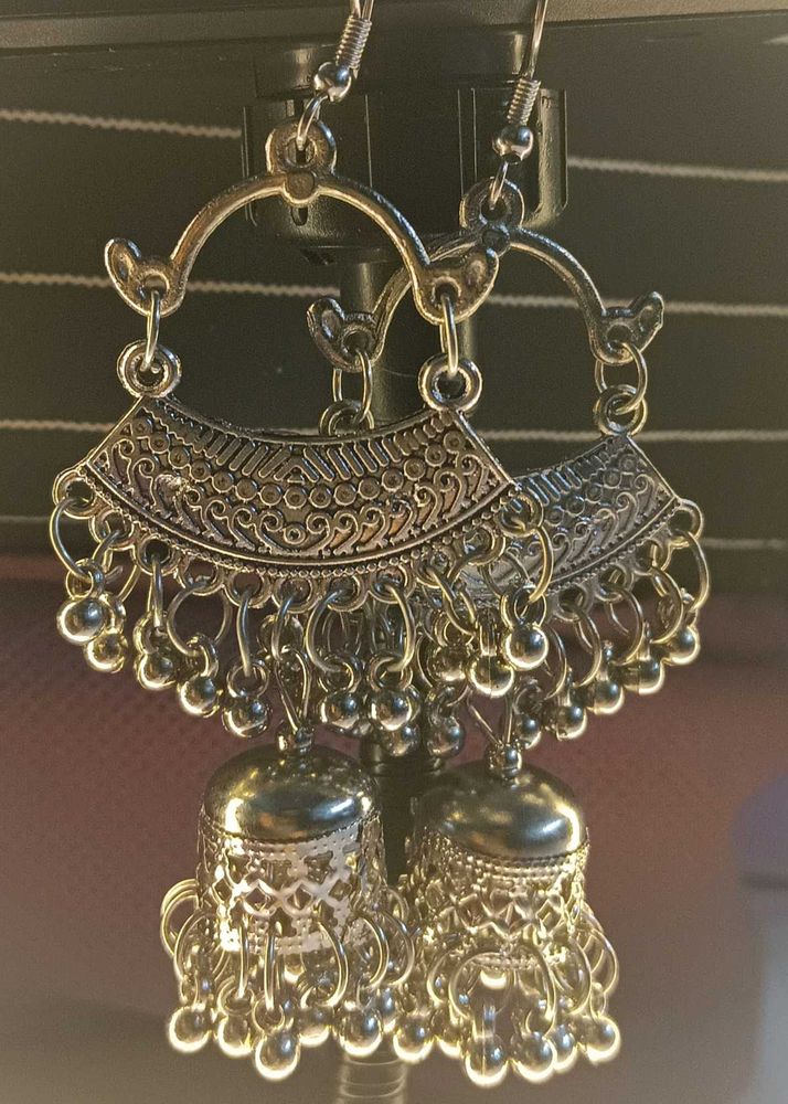 Jhumka