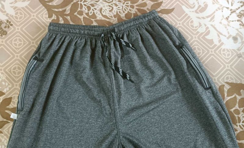 Grey Track Pants – Like New 👖