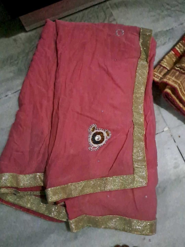 4 Sarees