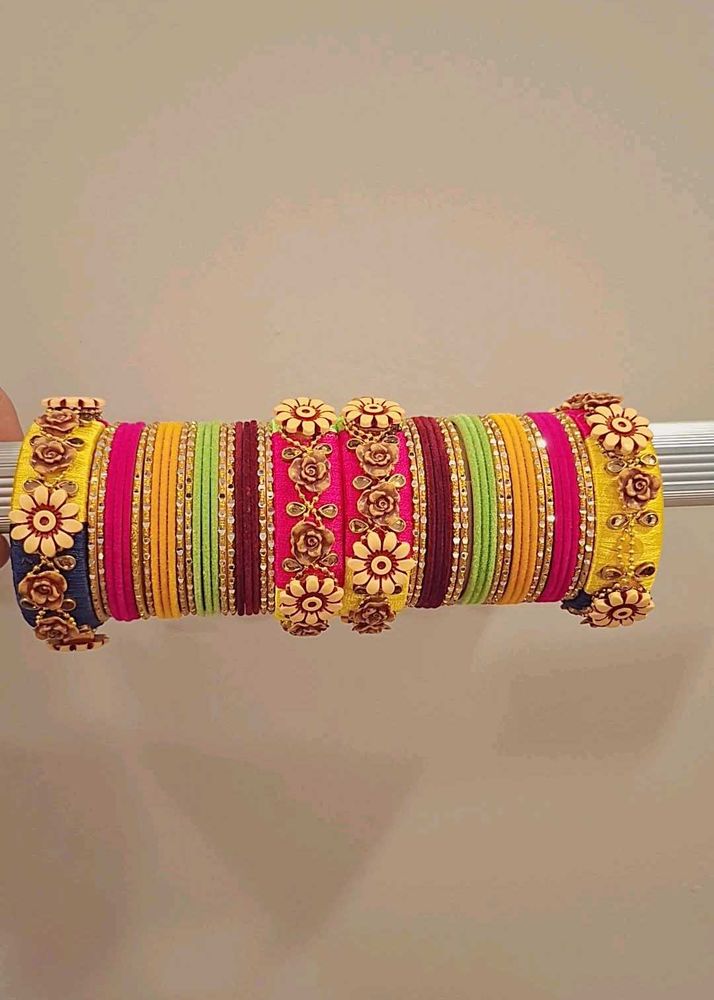 Colorful metal Bangle Set with wooden work ❤️