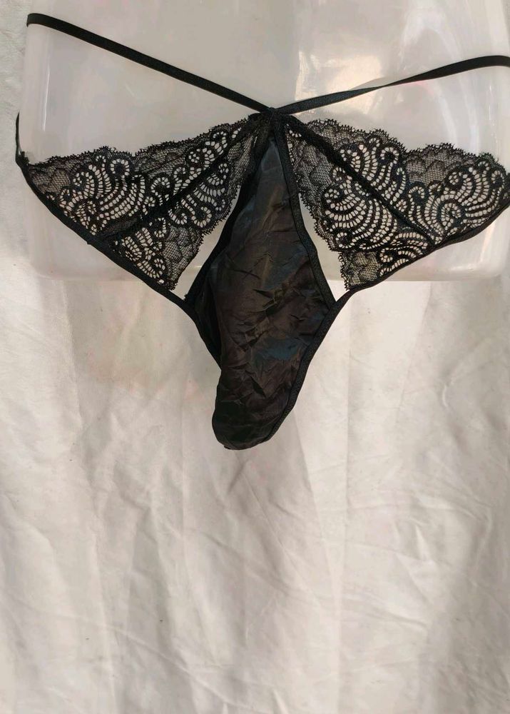 I. Lace Detail Panty