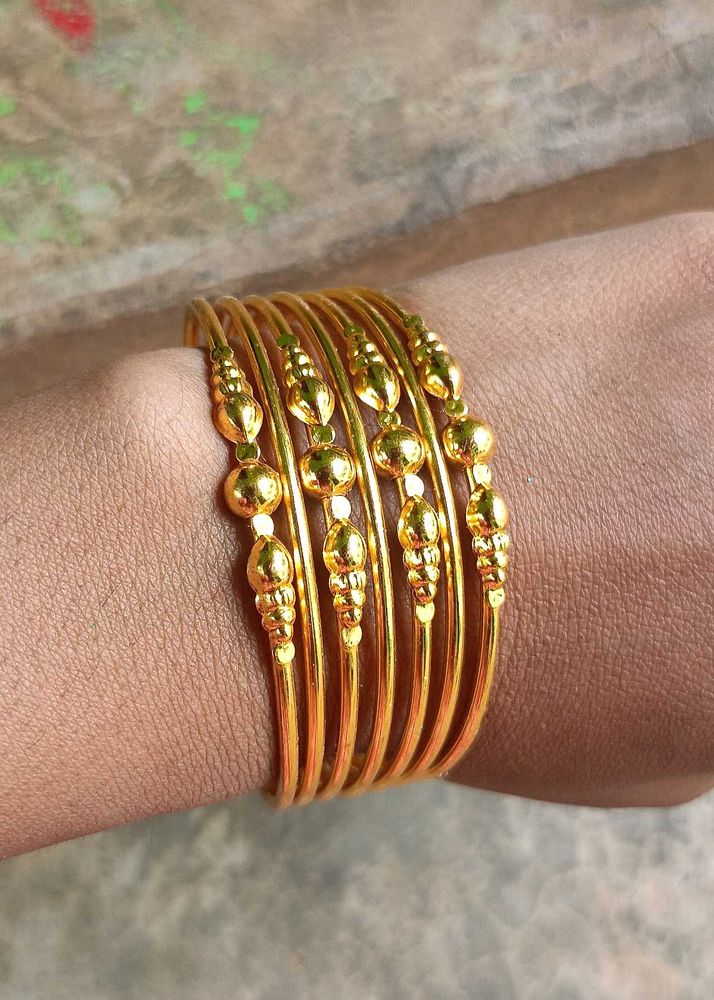 Gold Bangles Set