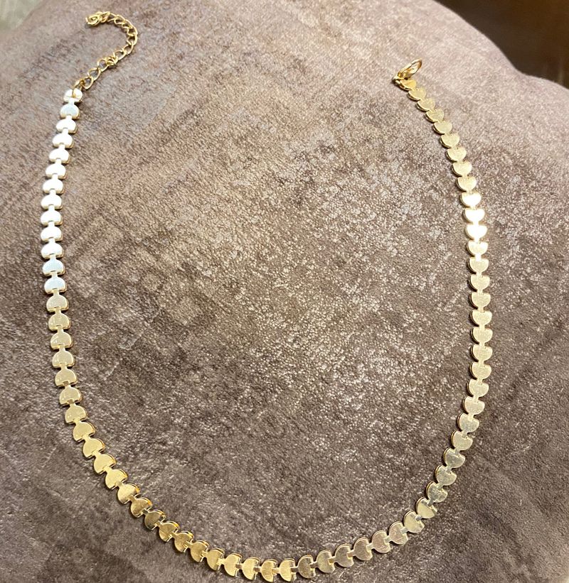 Set of 5 neck pieces