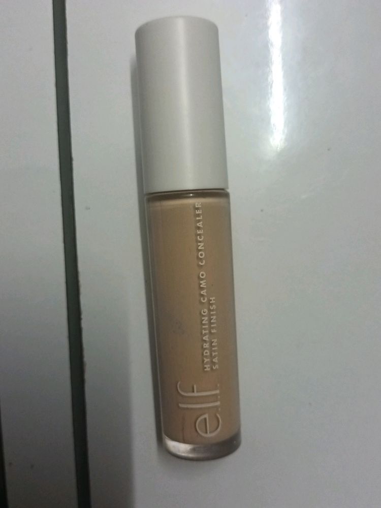 ELF Cosmetic Hydrating Camo Concealer ,light Ivory
