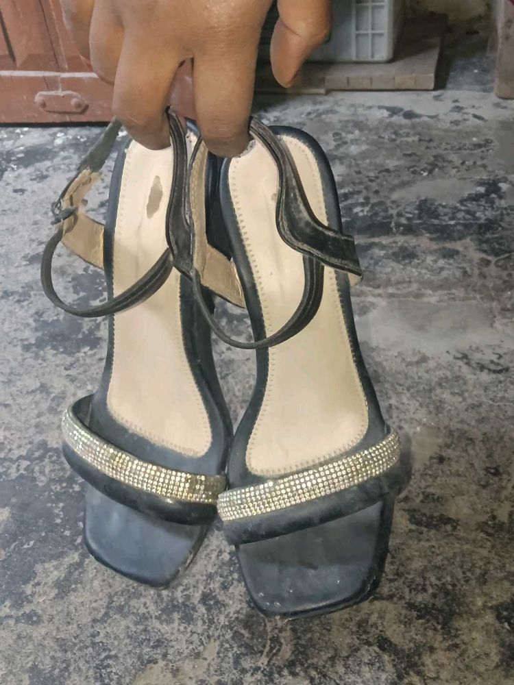 Stylish Black Heels with Rhinestones