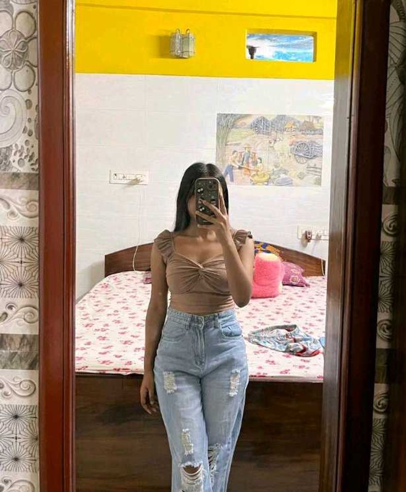 Twisted Ruffle Crop Top