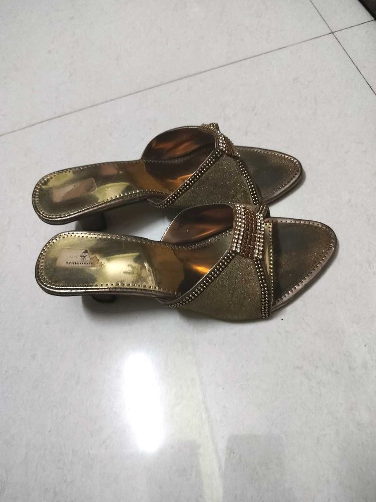 Golden Colour 👠heels