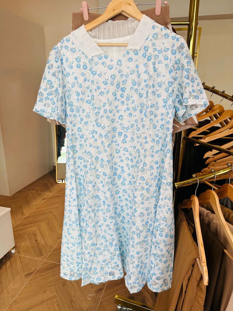 Brand new Floral Print Midi Dress