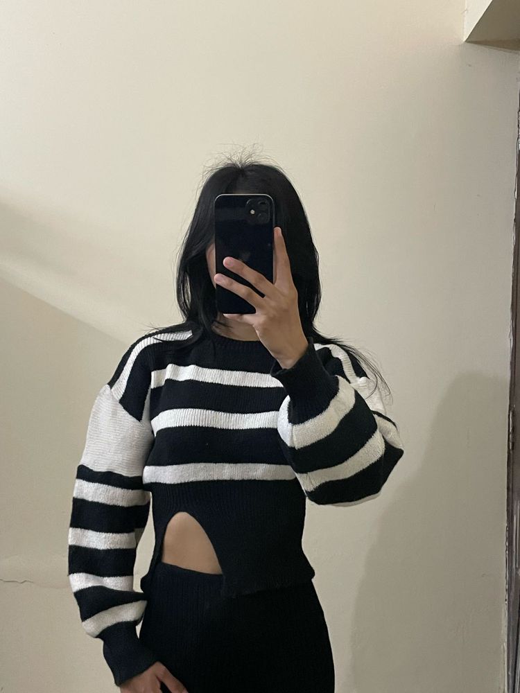 Cropped Pullover