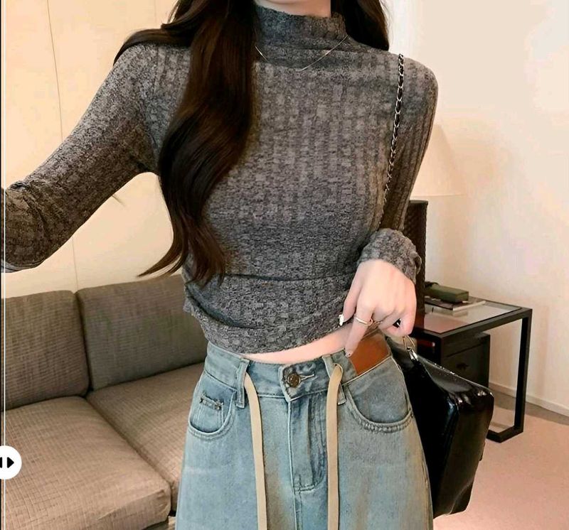 New with tag Pinterest Stylish Grey Ribbed Crop To